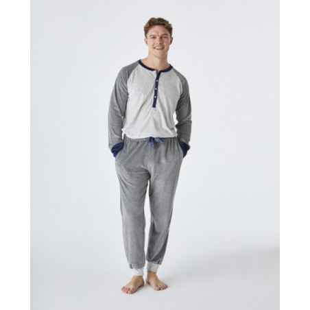 Pijama de hombre de terciopelo de color gris