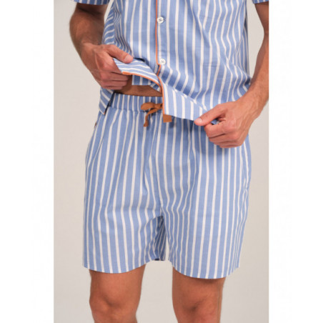 Pijama hombre rayado en azul con detalles contrastantes