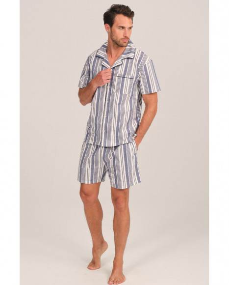 Pijama hombre rayado en azul y blanco con cuello abierto